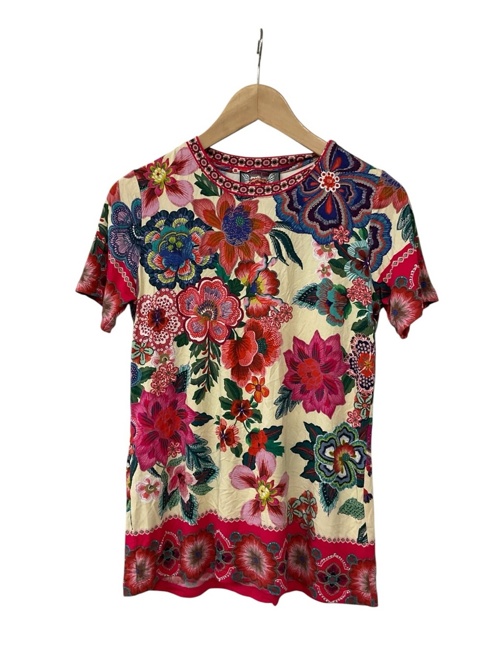 Johnny Was The Janie Favorite Short Sleeve Crew Neck Tee Kallie Scarf S